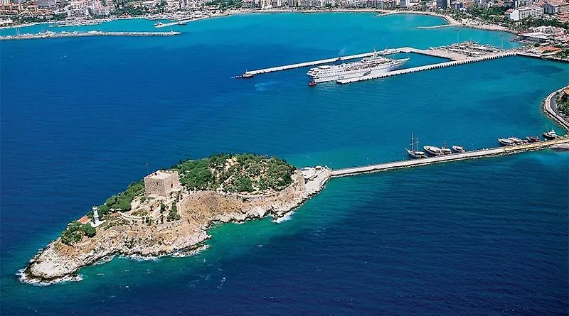 Maia Luxury Beach Hotel & Spa Guzelcamlı