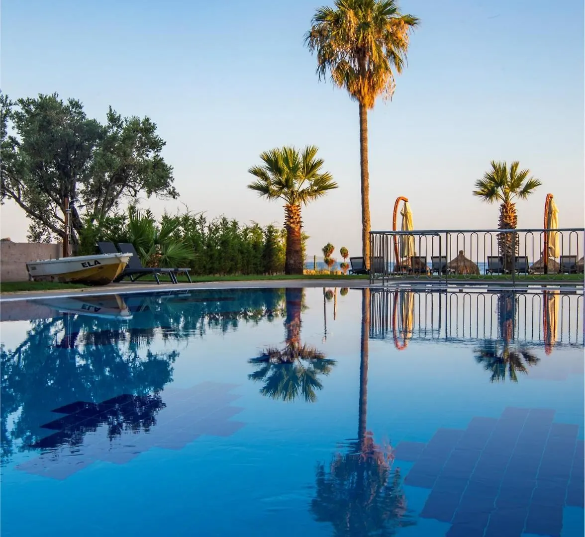 Maia Luxury Beach Hotel & Spa Guzelcamlı
