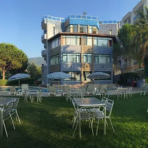 Отель Art Beach