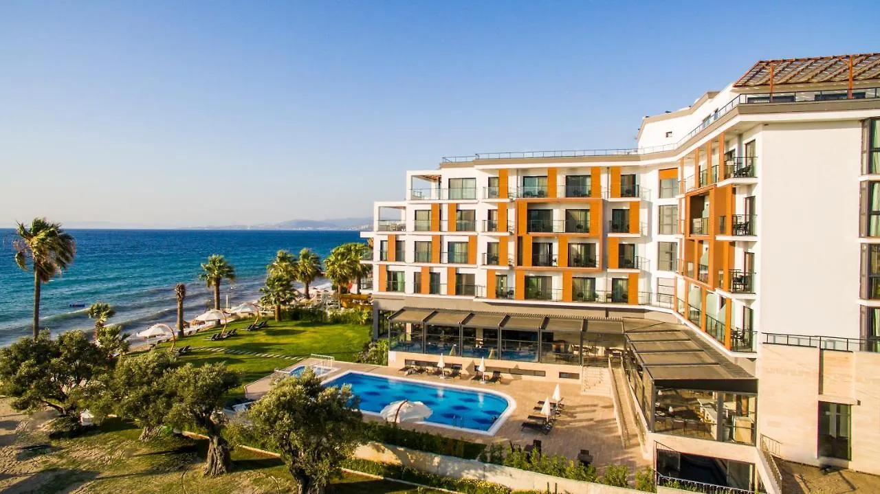 Maia Luxury Beach Hotel & Spa Guzelcamli 4*,