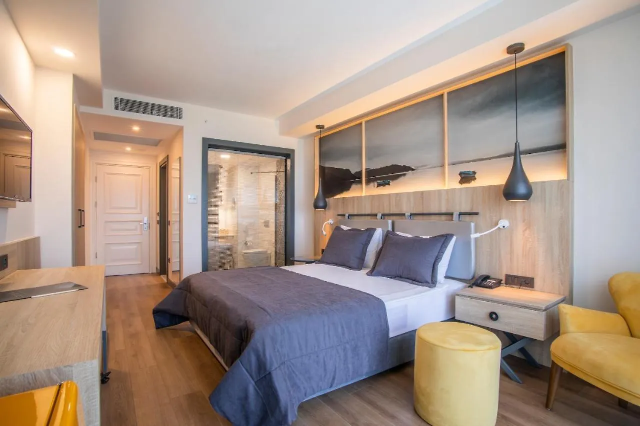 Maia Luxury Beach Hotel & Spa Guzelcamli