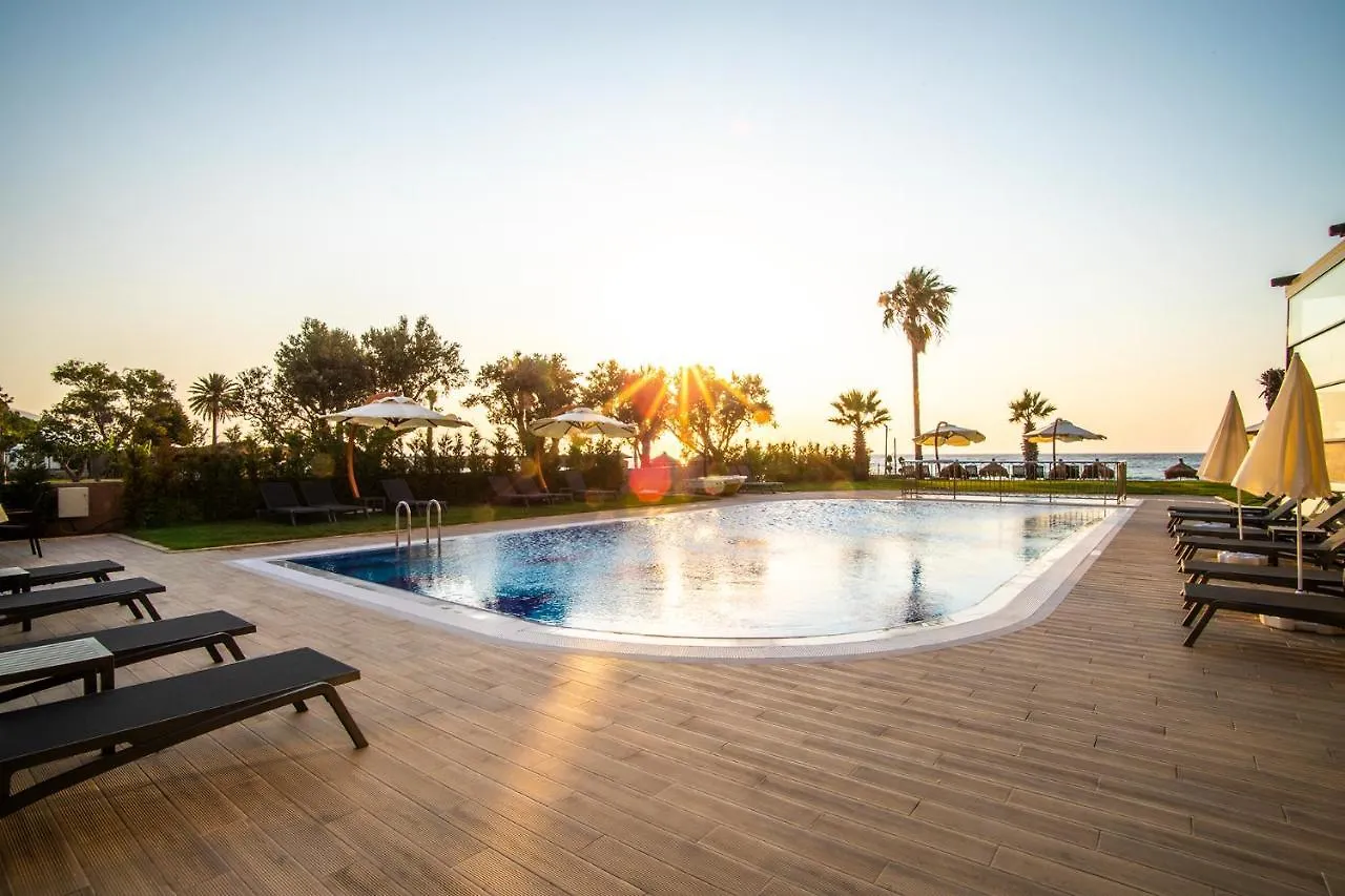 Maia Luxury Beach Hotel & Spa Guzelcamli